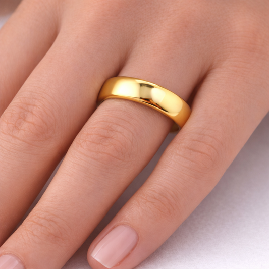 22ct Gold Wedding Band, Size N, 4.6mm W, 6.7g Hallmarked