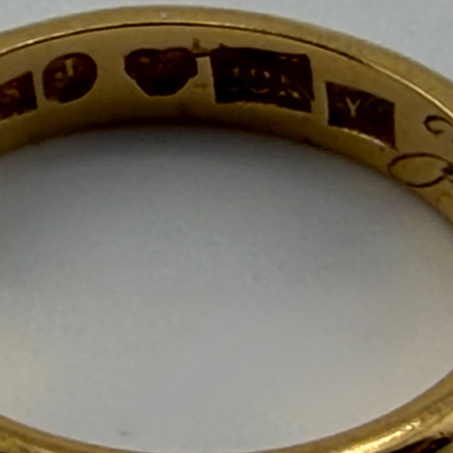 22ct Gold Wedding Band, Size O1/2, 3.7mm W, 5.2g Hallmarked