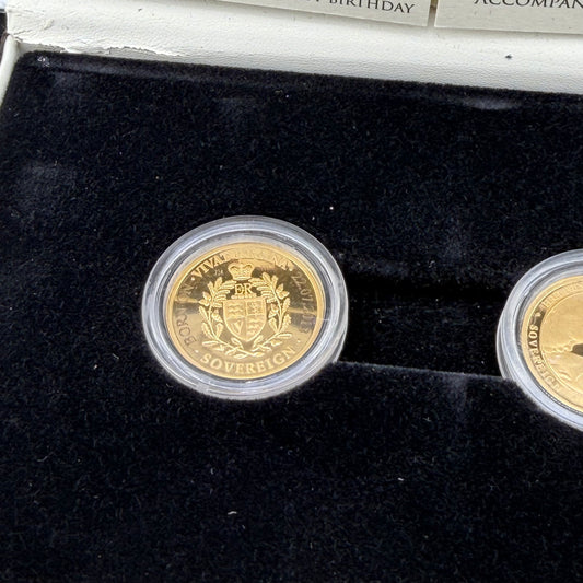 London Mint Commemorative 2 Gold Coin Set:2013 Vivat Regina Full Sovereign and 2014 Prince George Full Sovereign 16g of 22ct Gold