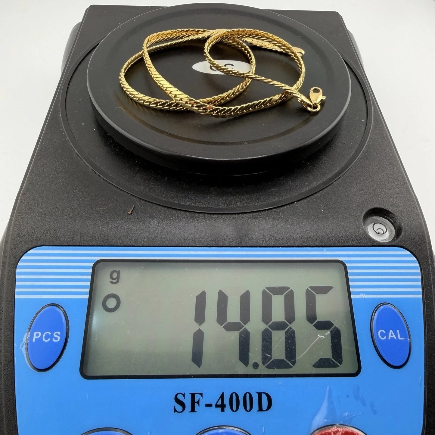 18ct Gold Cuban Link Chain, 17.5in Length, 4.5mm Not Scrap W, 14.85g.