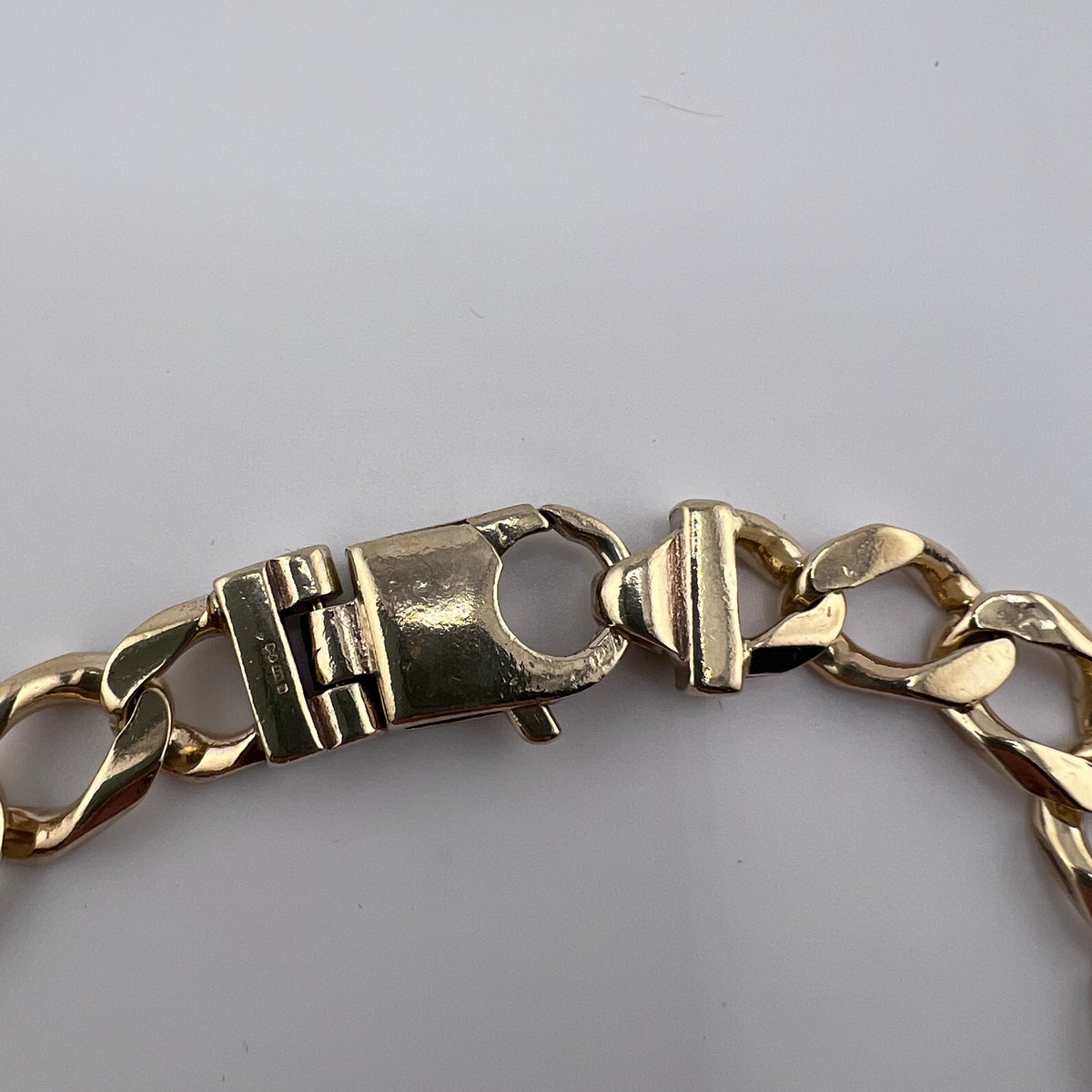 Mens 9ct Yellow Gold Curb Bracelet 39.65g 9 Inch 9.7mm UK Hallmarked