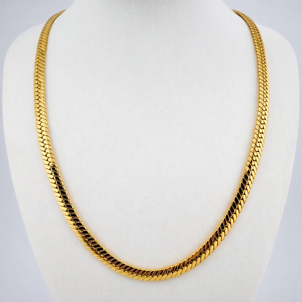 9ct Gold Cuban Link Chain, 18.5in L, 5.5mm W, 14.8g Hallmarked