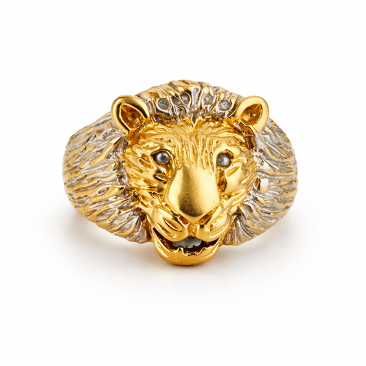 9ct Gold and Diamond Lion Head Gents Ring Size S, Hallmarked 8.35g