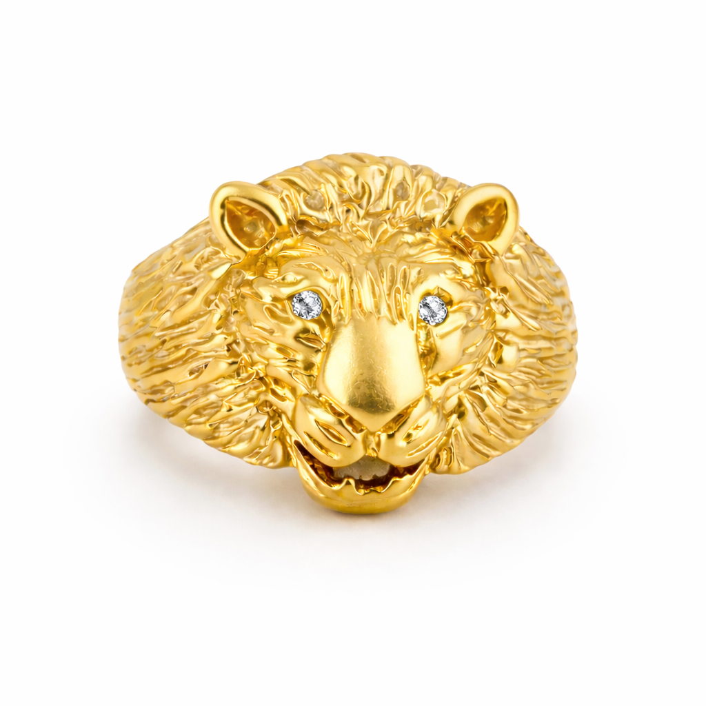 9ct gold diamond lion head gents ring size S, hallmarked 8.35g.