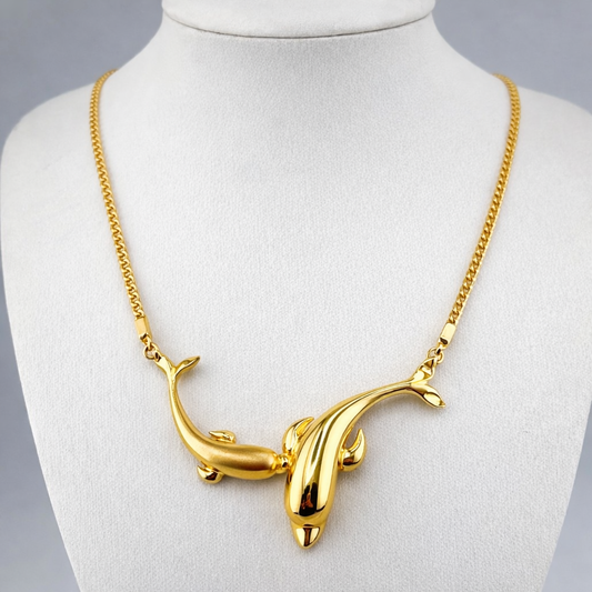 14ct Gold Dolphin Necklace on Fancy Link Chain, 17in L, 9.8g