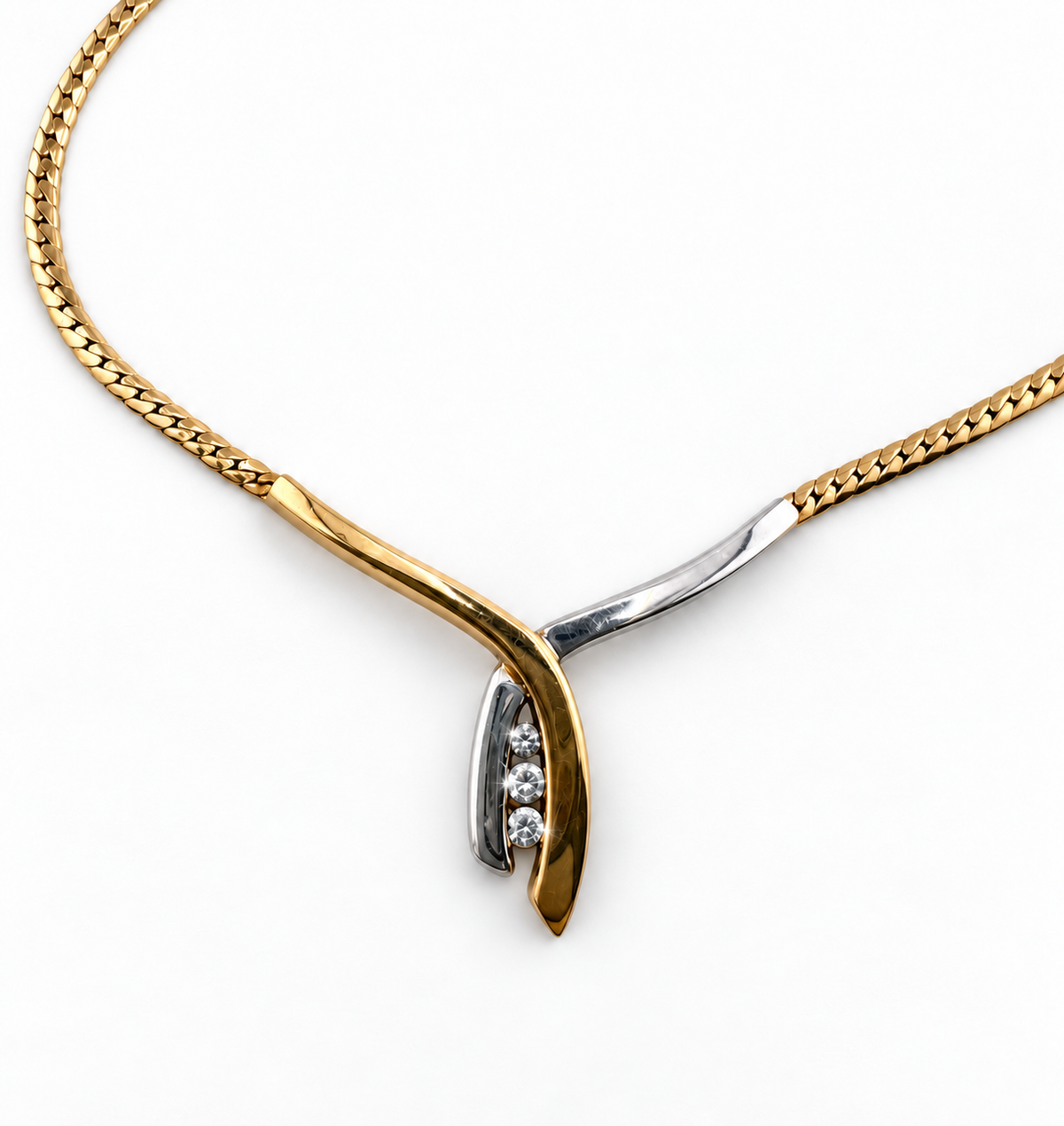 9ct Gold Natural Diamond 2 Tone Crossover Necklace 5.48g UK Hallmarks