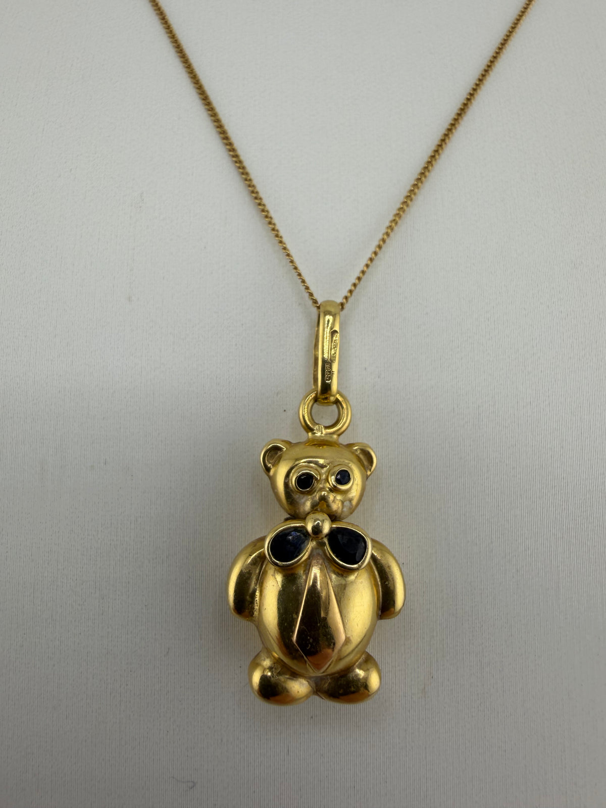 18ct Yellow Gold Teddy Bear Charm Curb Chain, 5.9g, 18in L, Hallmarks