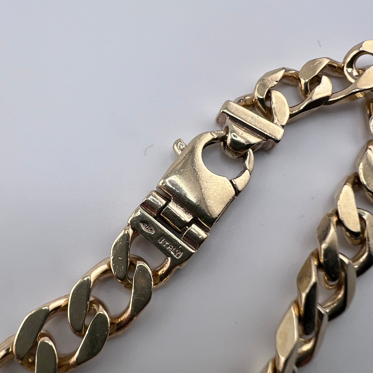 Mens 9ct Yellow Gold Curb Bracelet 39.65g 9 Inch 9.7mm UK Hallmarked