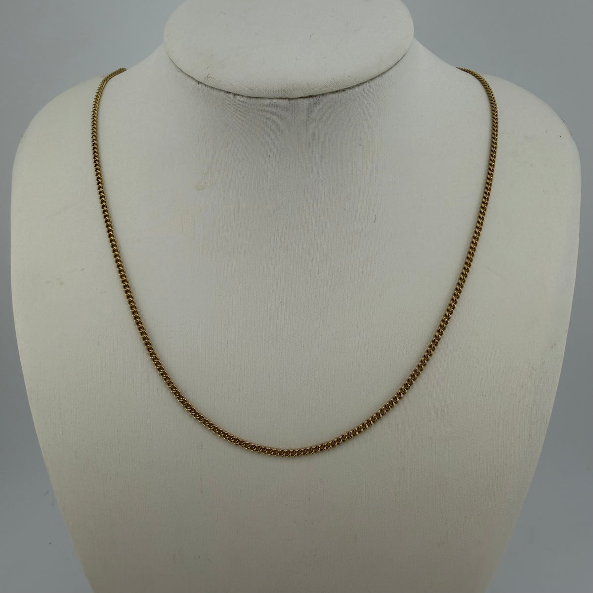 14ct Gold Curb Link Chain Necklace 18in, 1.5mm, 4.15g Stamped 585