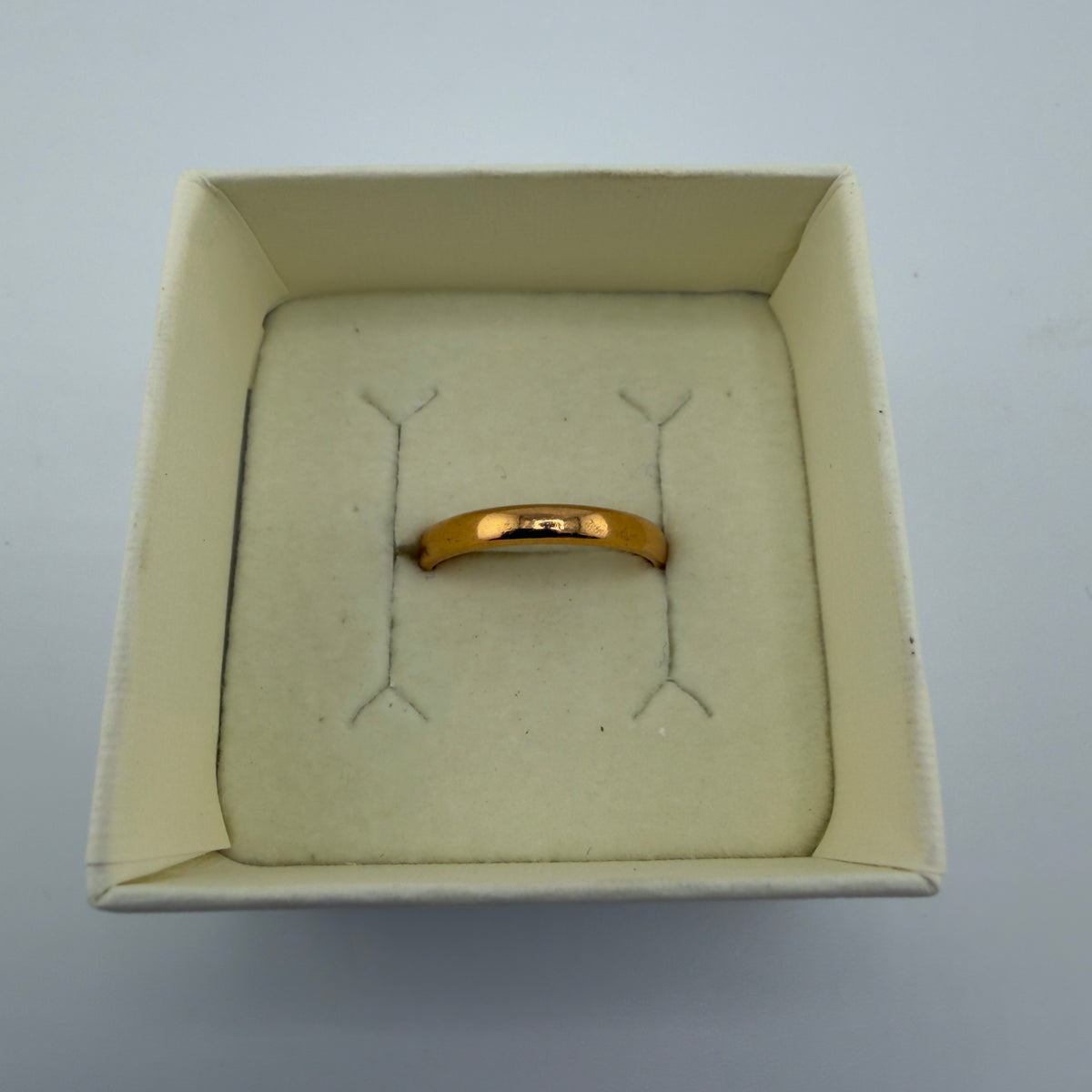 22ct Yellow Gold Wedding Band Ring Size N 3mm 3.15g Hallmarked Boxed