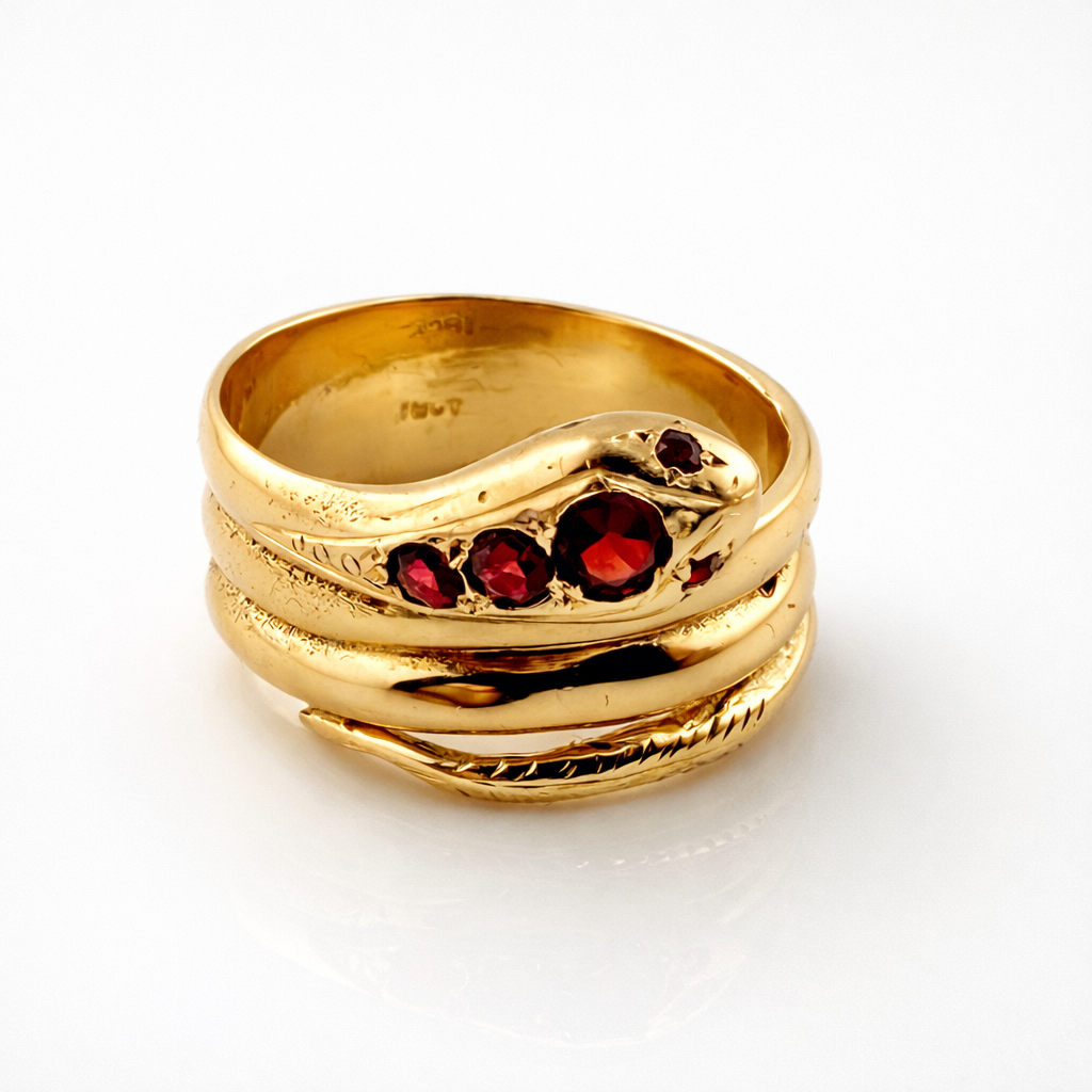 18ct Gold Snake Ring with Garnets, Size Q1/2, 9g, Stamped 18ct