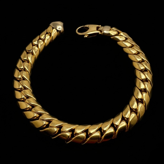 18ct Gold Cuban Links Bracelet, 9.2mm Wide, 8in Long, 23g Not Scrap