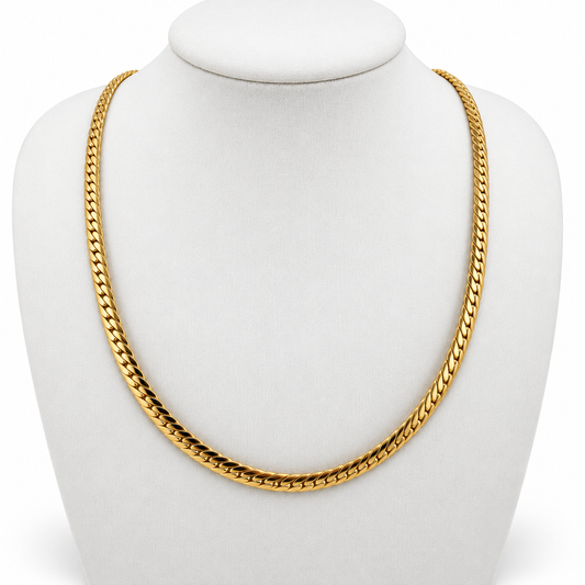 18ct Gold Cuban Link Chain, 17.5in Length, 4.5mm Not Scrap W, 14.85g.