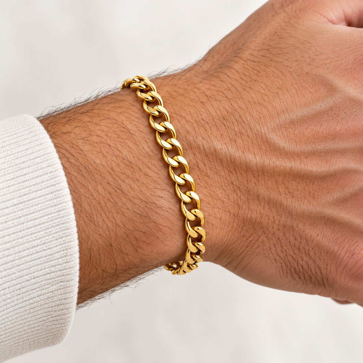 9ct Gold Curb Solid Bracelet, 6.3mm W, 8.5in, 20.3g Stamped 375