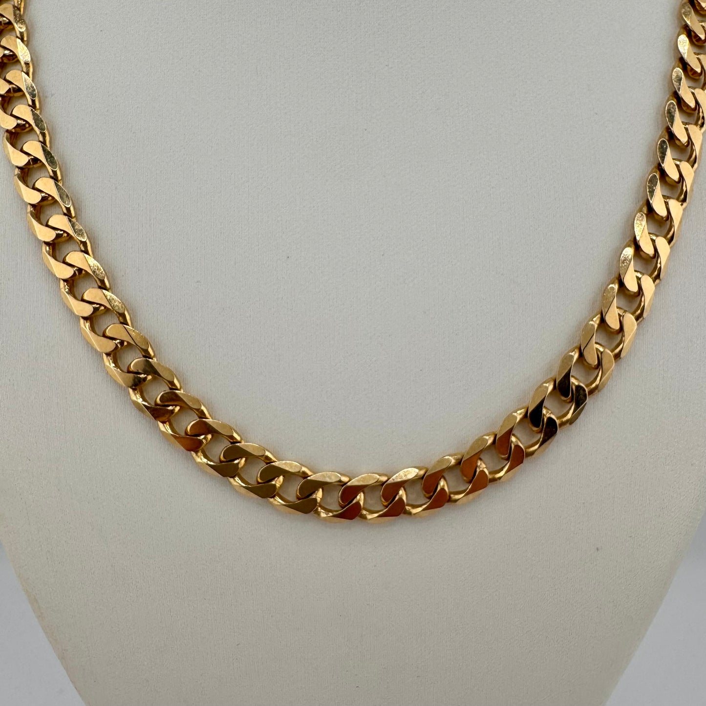 9ct Gold Curb Chain, 7mm Wide, 18in Long, Stamped 375, 30g