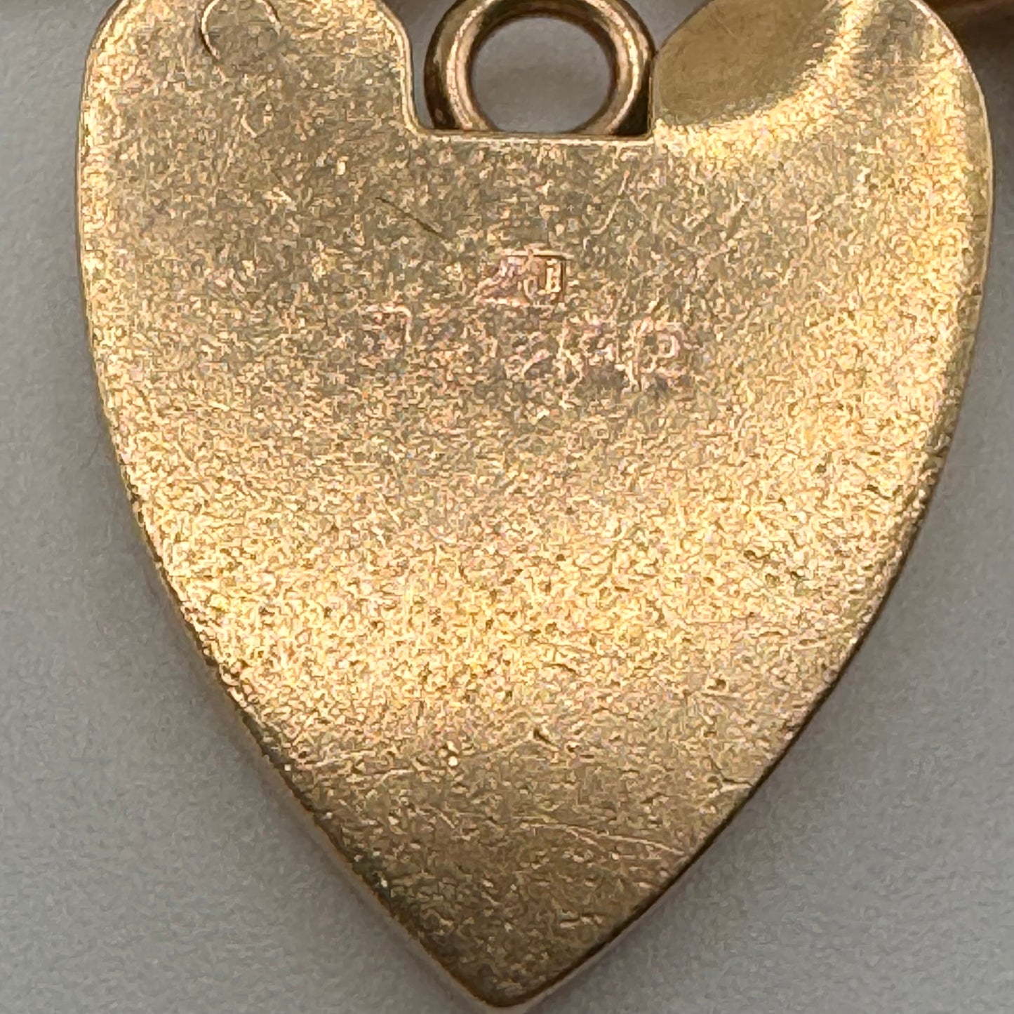 9ct Gold Vintage Curb Braclet, 11mm Wide, 7.5in Long, 21.63g Hallmarked