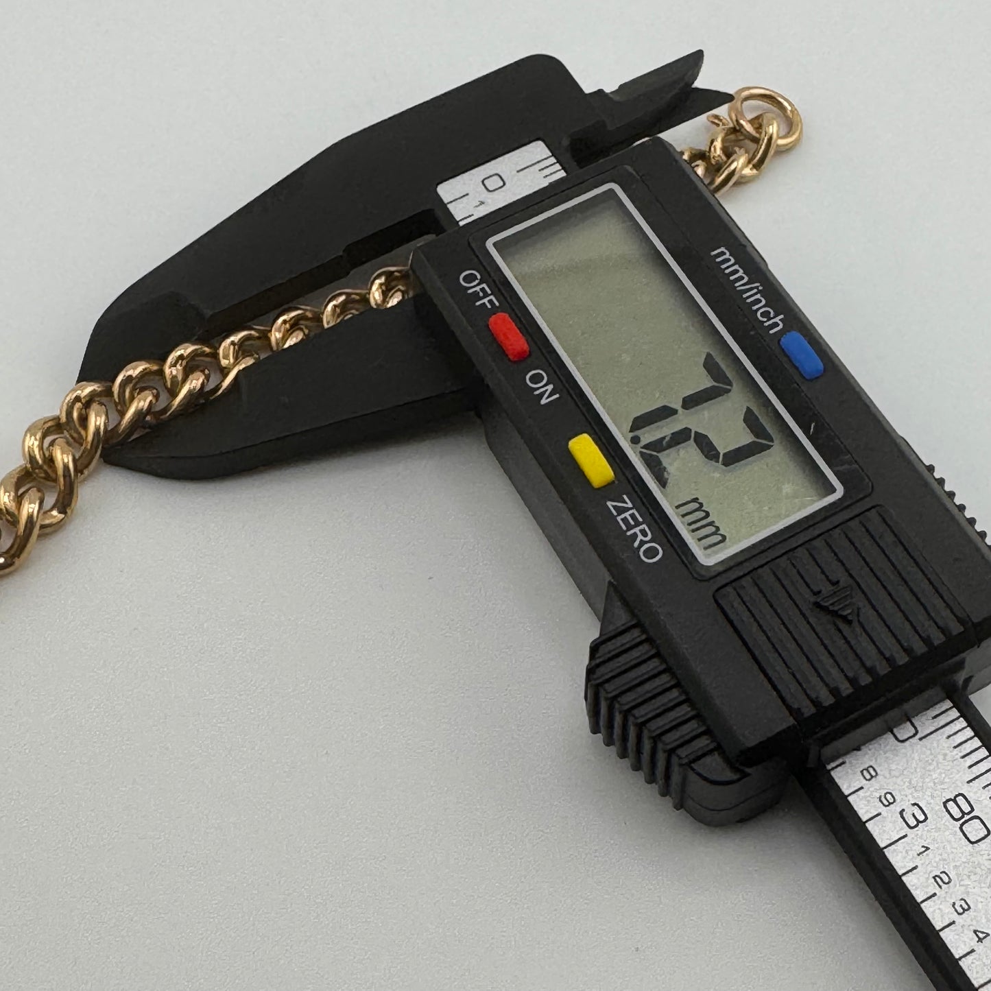 9ct Gold Vintage Curb Braclet, 7.2mm Wide, 7.5in Long, 25.72g Hallmarked