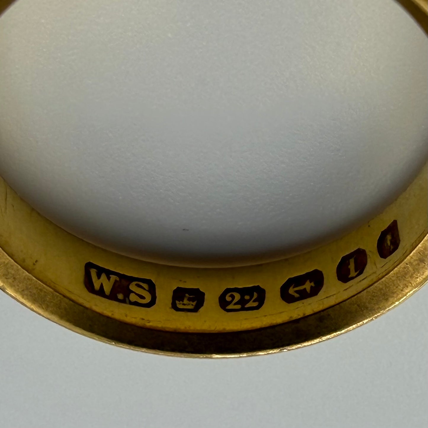 22ct Gold Wedding Band, Size N, 4.6mm W, 6.7g Hallmarked