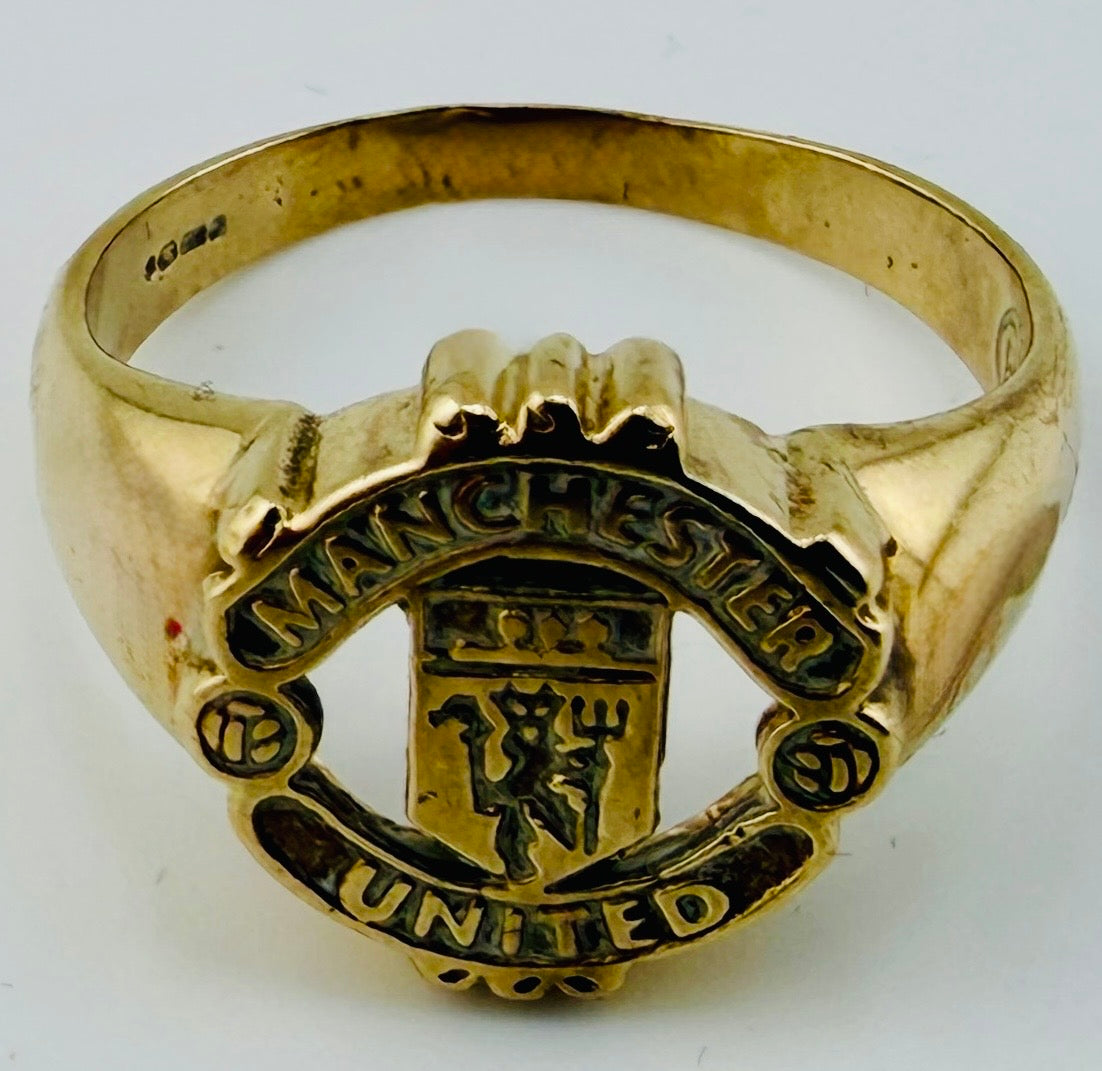9ct Gold Man Utd Signet Ring, Size Z, Hallmarked, 5.44g
