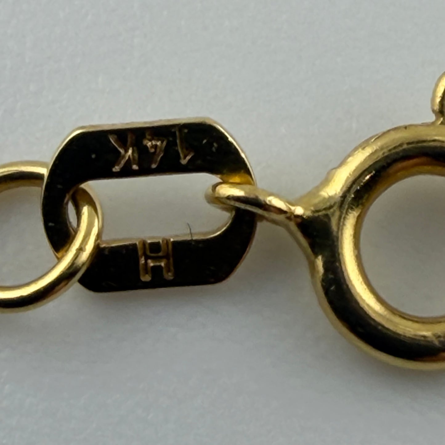 14ct Gold Twist Curb Chain 16in L, Stamped 0.9g