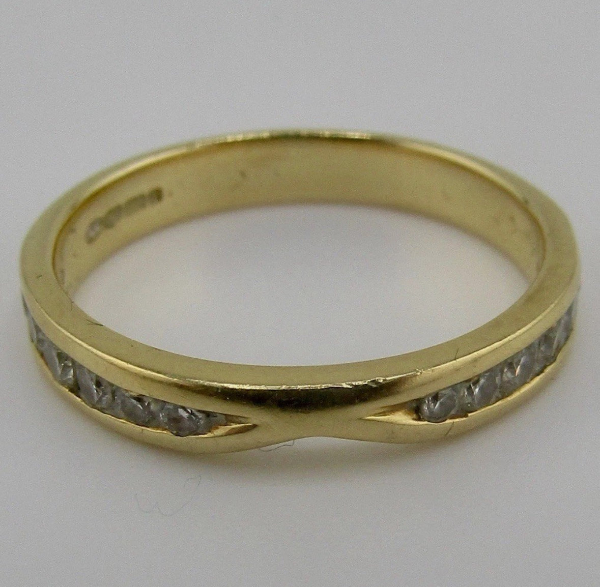 18ct Gold Diamond Set Band 0.2ct Approx, Size M1/2, Hallmarked 3.1g