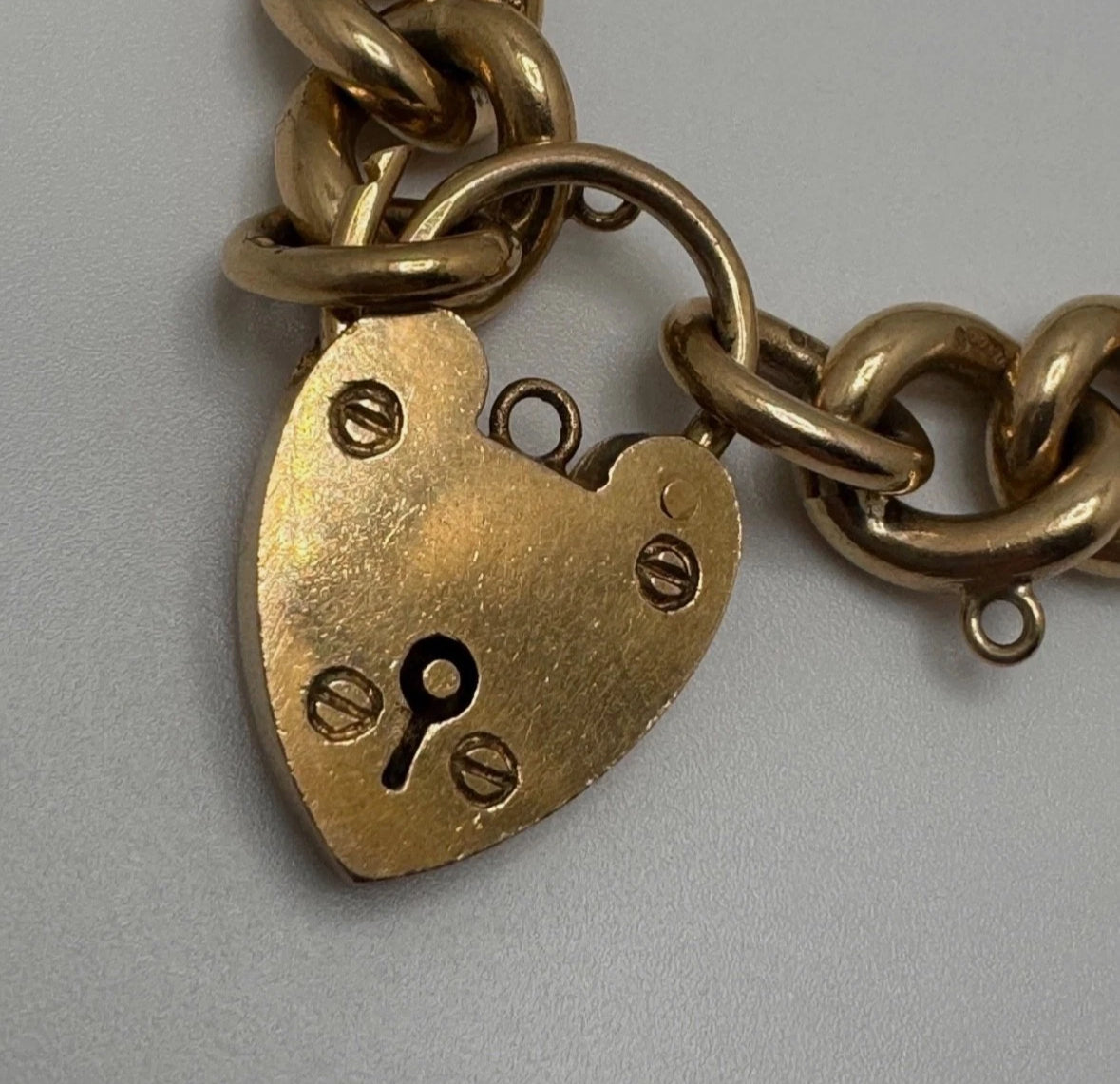 9ct Gold Antique Solid Curb Bracelet, 7in Long, 10mm Wide, 56g UK Hallmarked