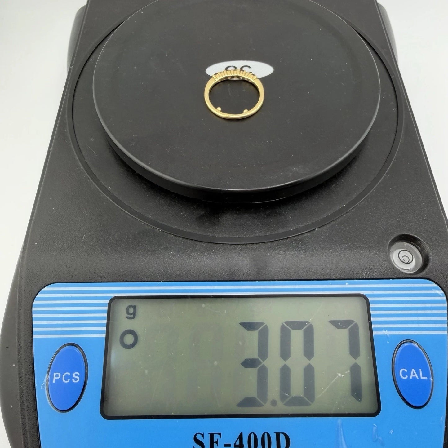 18ct Gold Diamond/Ruby Half Eternity Ring. Size K1/2, Hallmarked 3.1g