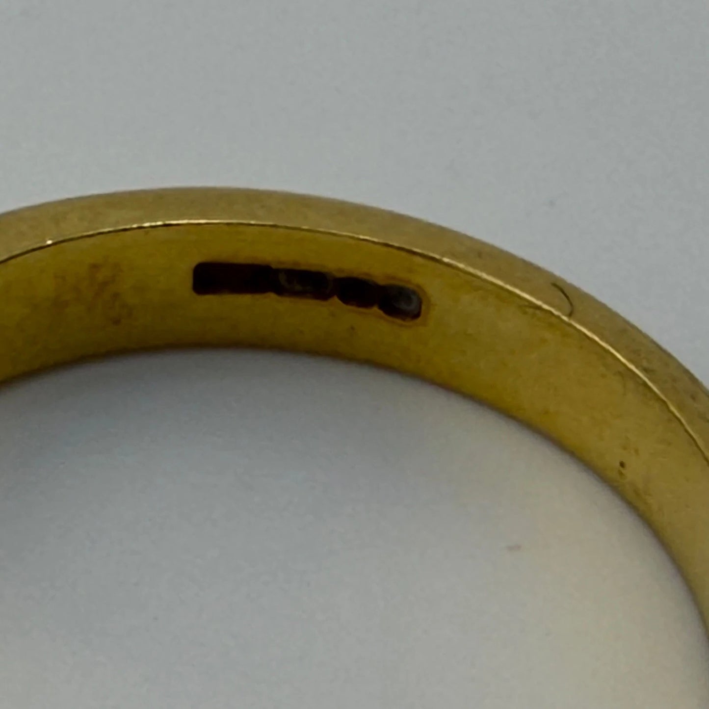 18ct Gold and Diamond Trilogy Ring, Size O, 5.3G Hallmarked