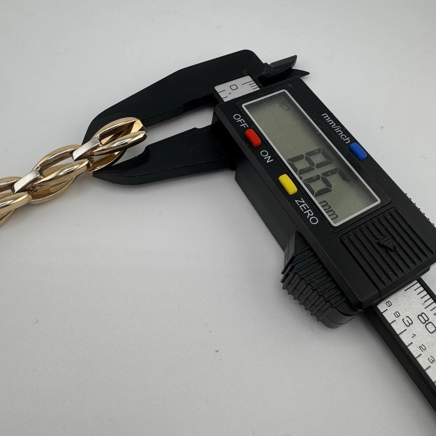 9ct Gold Two Tone Fancy Link Bracelet, 8in L, 8mm Wide, 11.9g