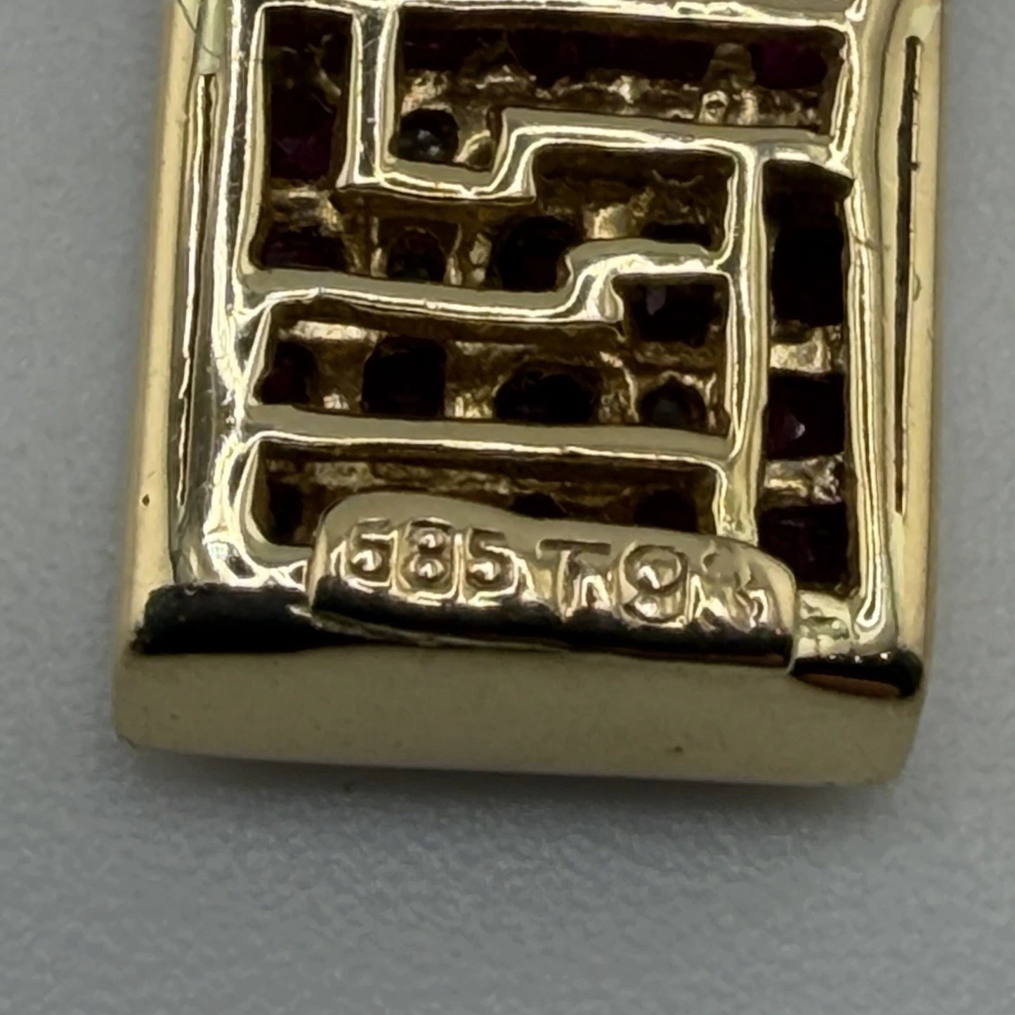 14ct Gold Diamond and Ruby Pendant, on 16in 14k Figaro Chain, Stamped 585 9g