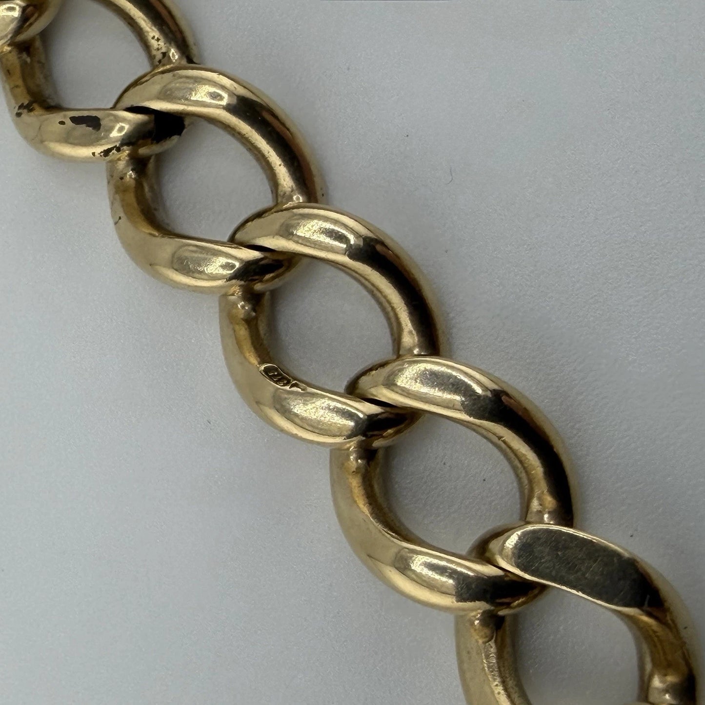 9ct Gold Curb ID Bracelet, 8.75in L, 11mm W, Hallmarked 34.4g