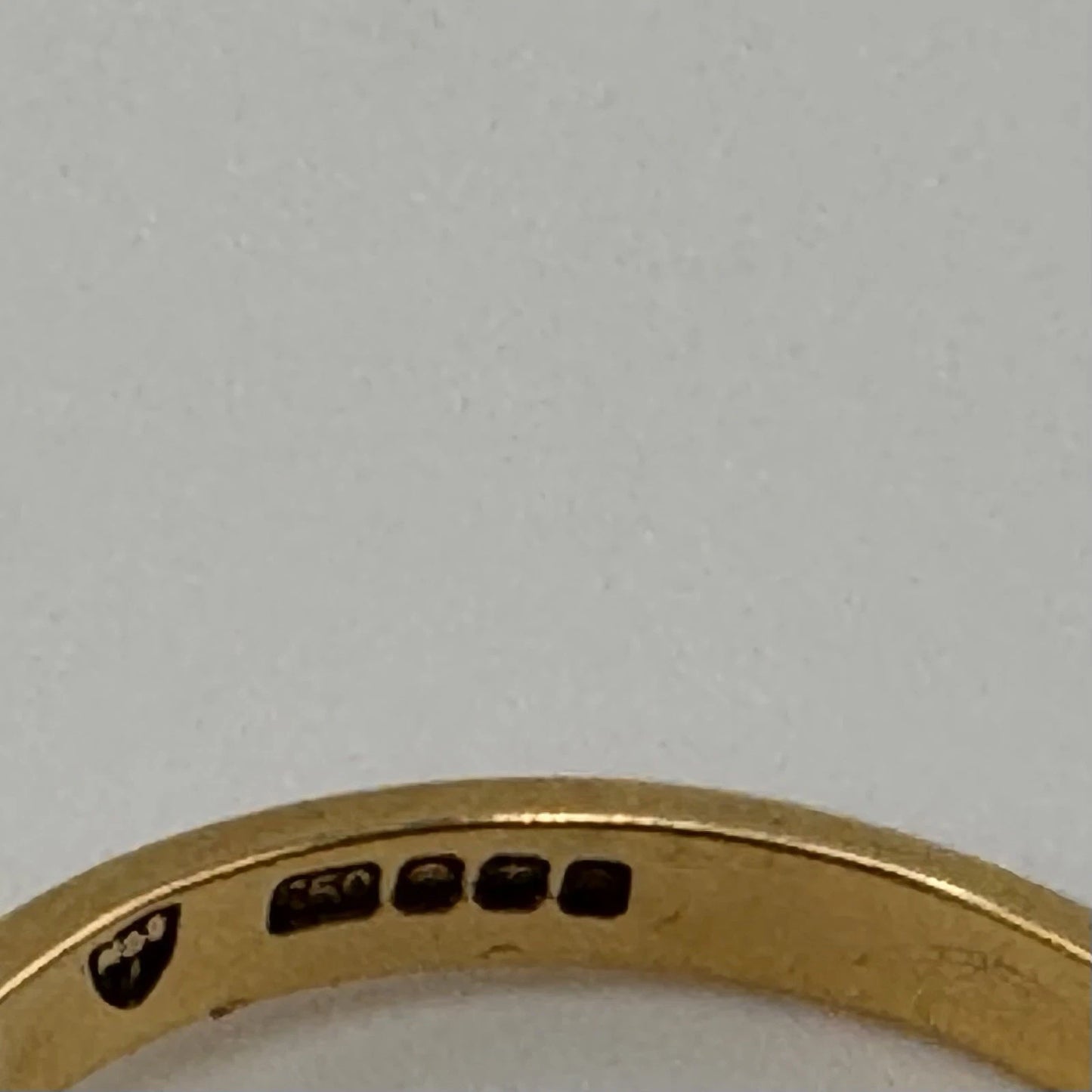 18ct Gold 5-Stone Natural Diamond Ring, Size I1/2 Hallmarked 2.1g