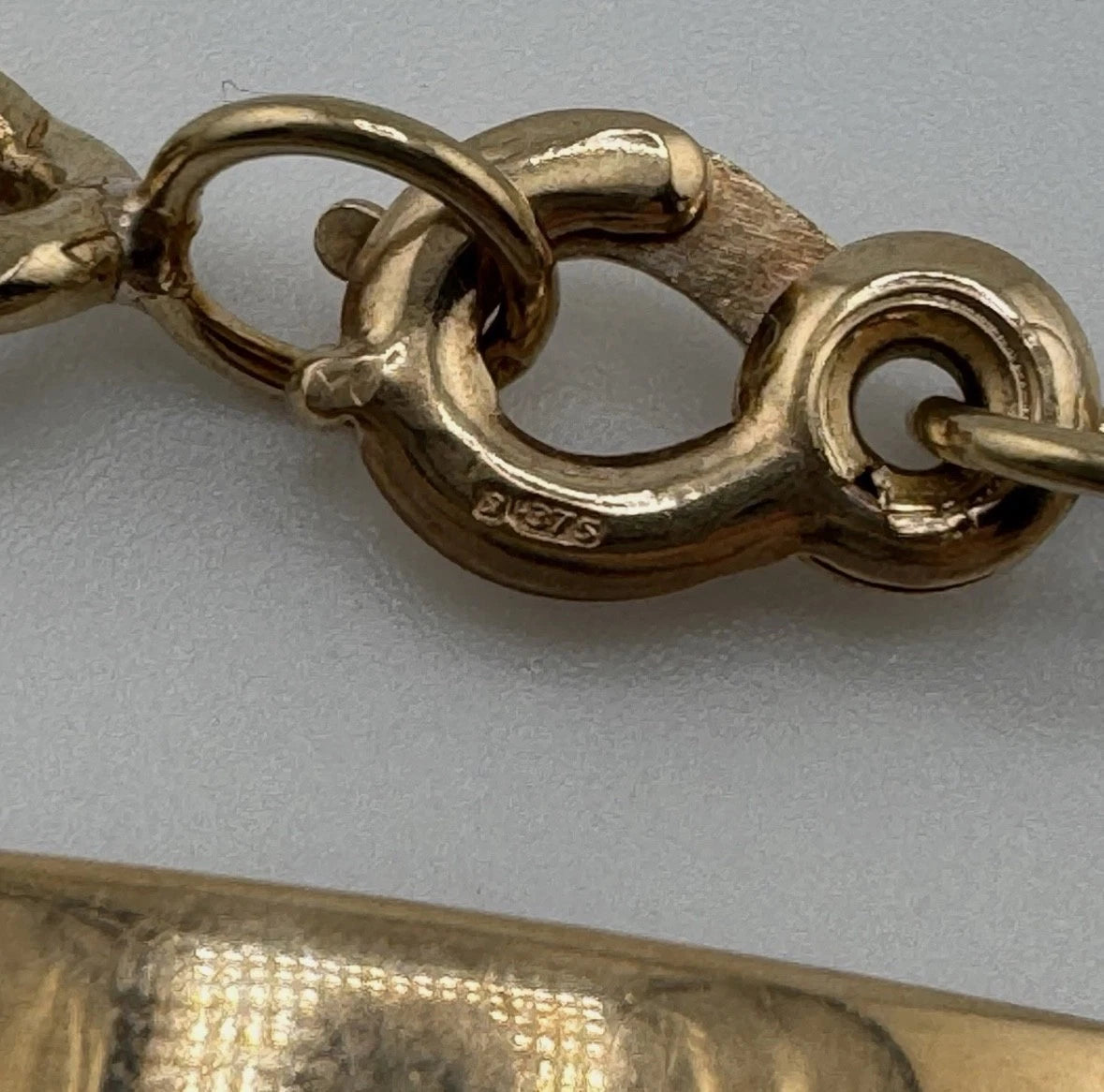 9ct Gold Curb ID Bracelet, 7.4mm W, 8in L, Full UK Hallmarks 27.5g