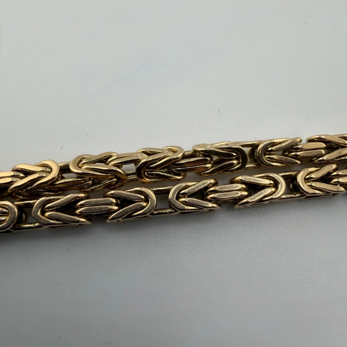 9ct Gold Byzantine Link Bracelet, 8.5in L, 3.4mm W, 13.7g Hallmarked