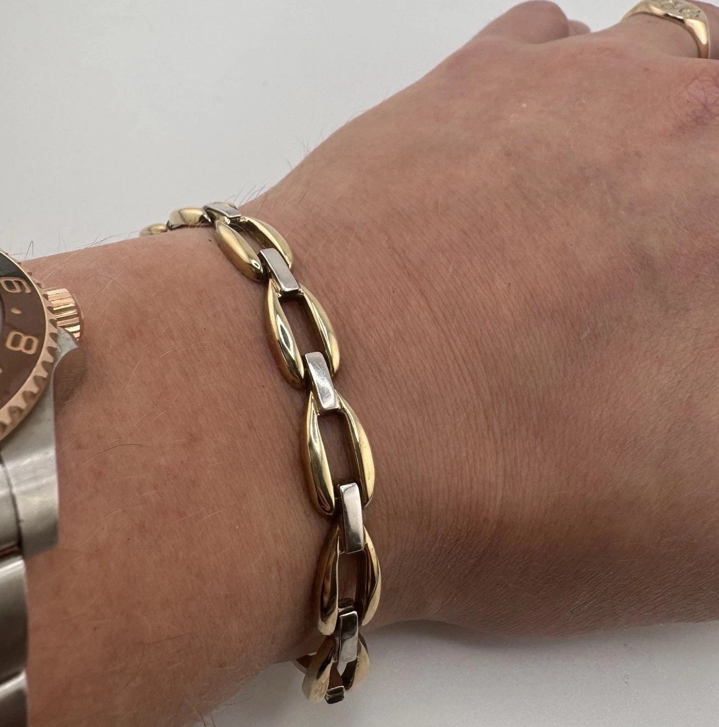 9ct Gold Two Tone Fancy Link Bracelet, 8in L, 8mm Wide, 11.9g