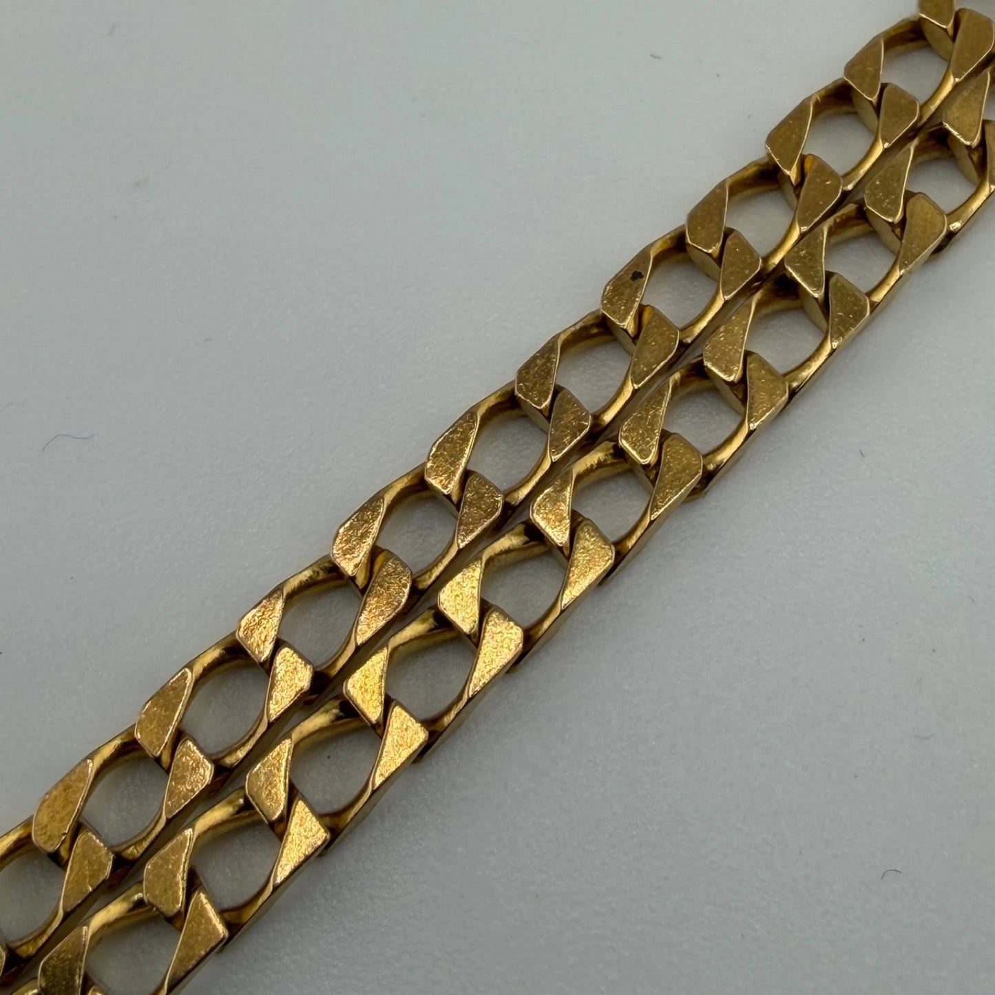 9ct Gold Curb Chain, 3.2mm W, 19in L, Hallmarked 12.2g