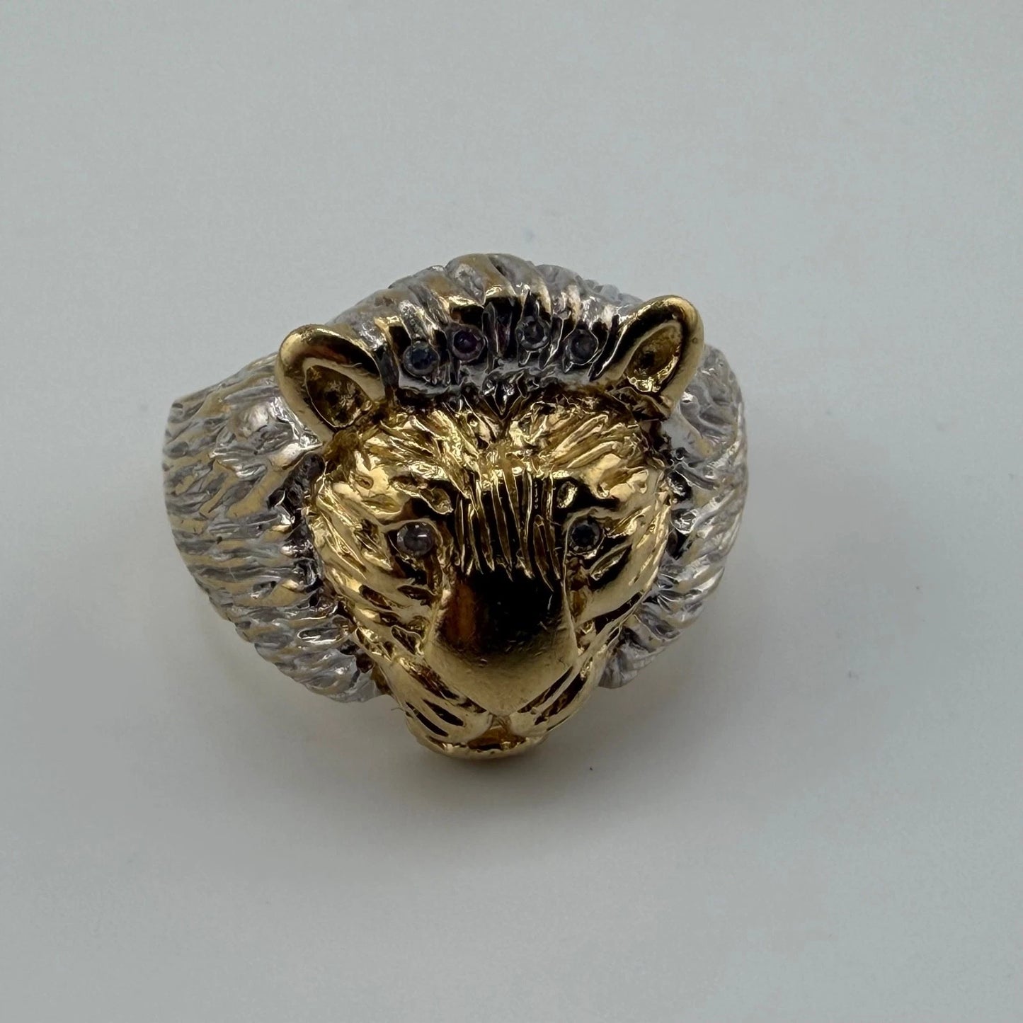 9ct Gold and Diamond Lion Head Gents Ring Size S, Hallmarked 8.35g