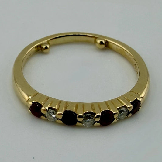 18ct Gold Diamond/Ruby Half Eternity Ring. Size K1/2, Hallmarked 3.1g