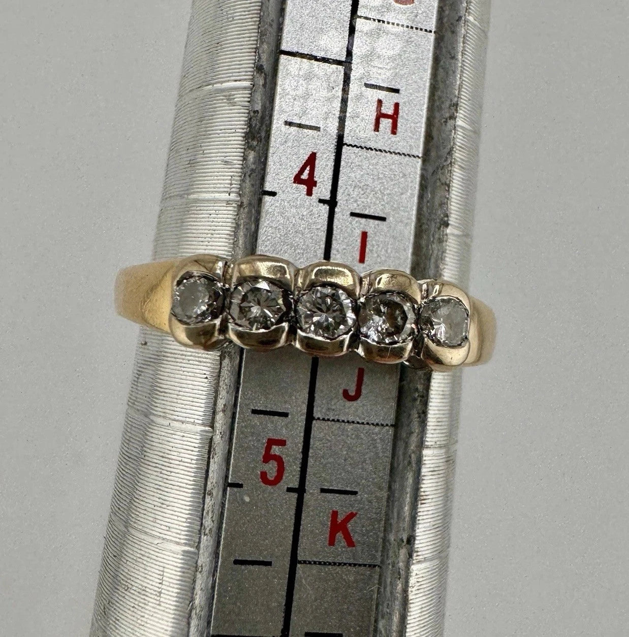 18ct Gold 5-Stone Natural Diamond Ring, Size I1/2 Hallmarked 2.1g