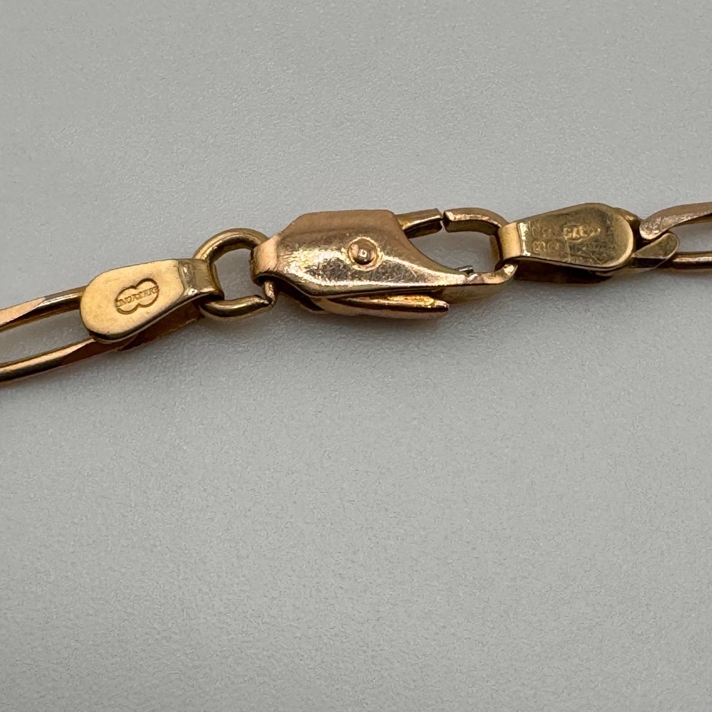 9ct Gold Figarro Chain, 17in L, 3mm W, 9.2g Stamped 375