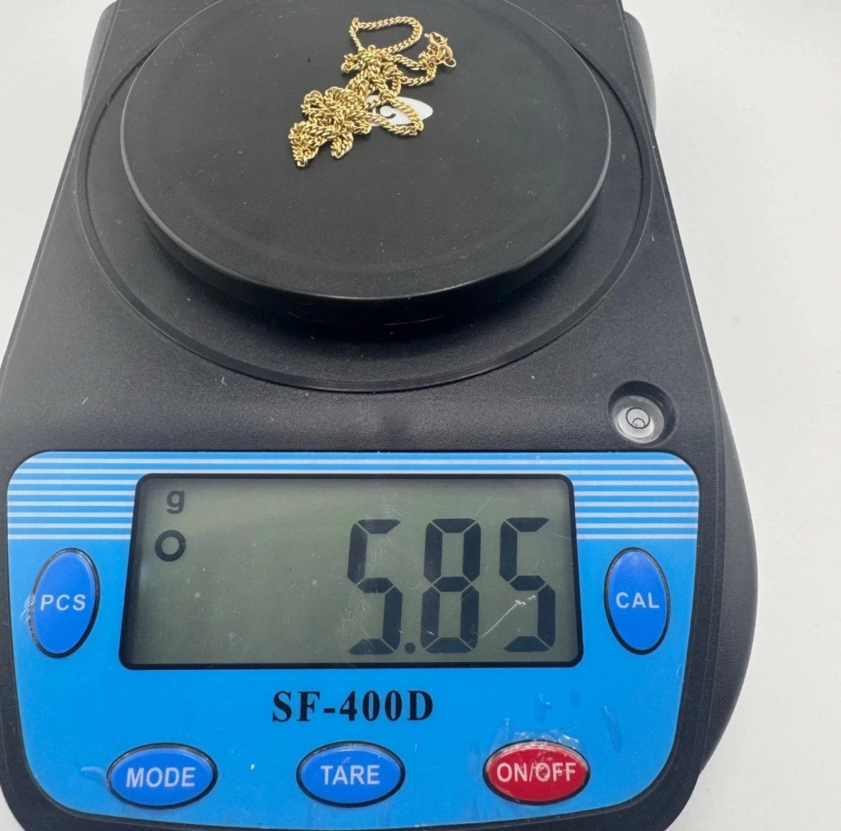 14ct Ladies Curb Chain, 2.2mm W, 17in L, 5.85g Stamped 585